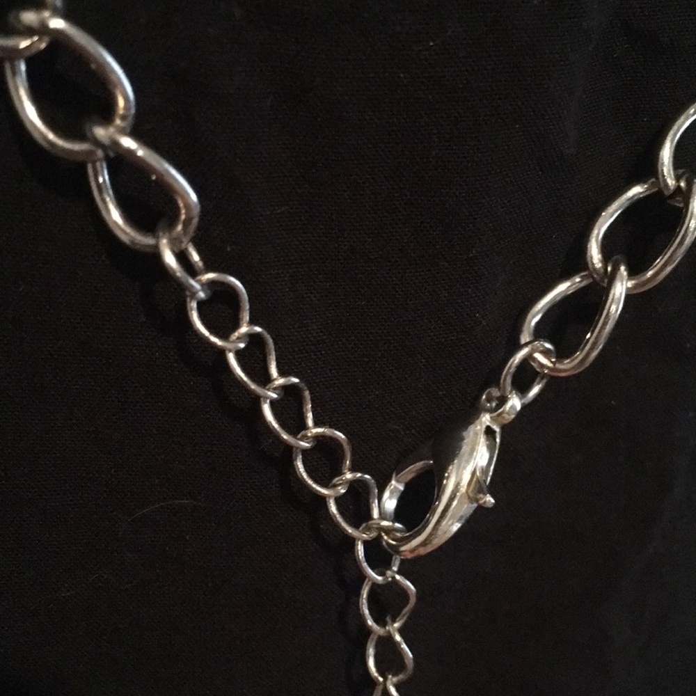 Statement necklace - Picture 3 of 3